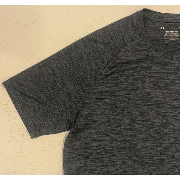 Under Armour Shirt The Tech Tee Mens L Grey Loose Short Sleeve Athletic Running - Picture 4 of 9